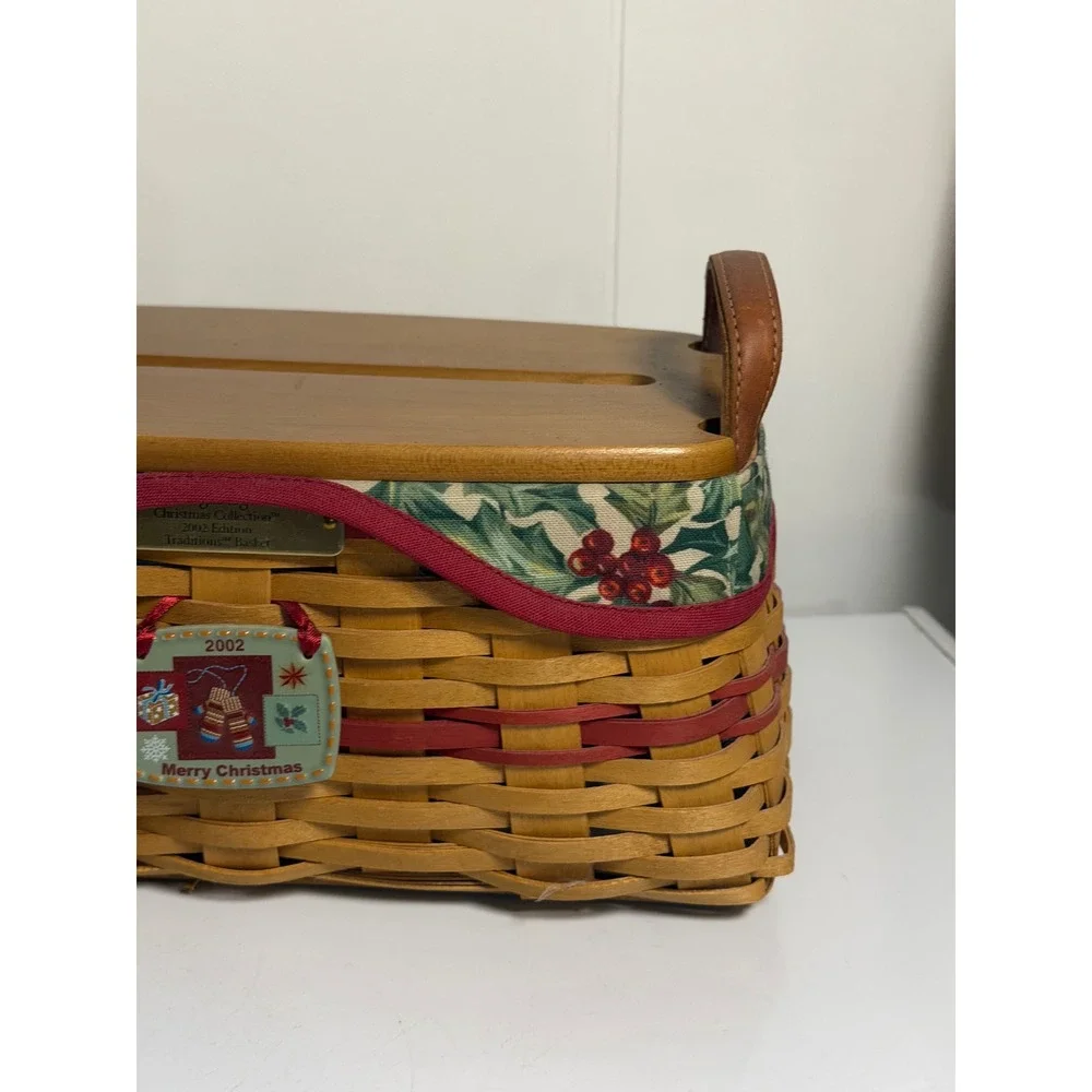 VTG Longaberger Christmas Traditions Basket Brown Holiday Decor 2002 Edition 11